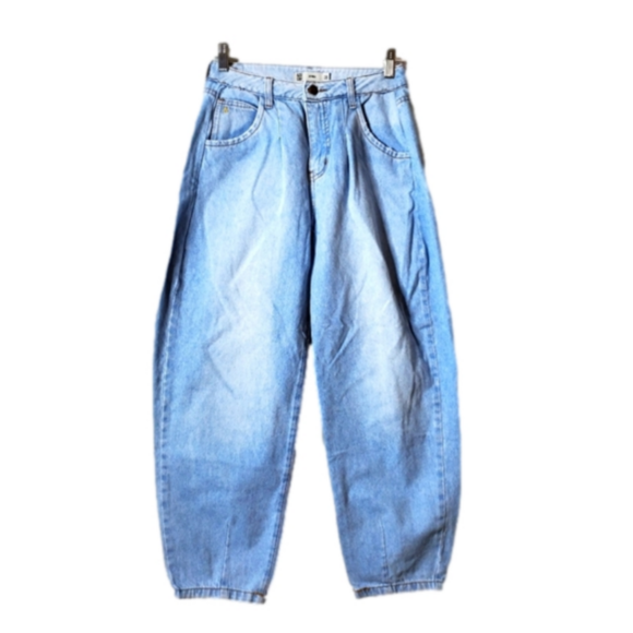 Azucar Light Wash Pleat Front Loose Fit Barrel Leg Mom Denim Jeans - Picture 1 of 9